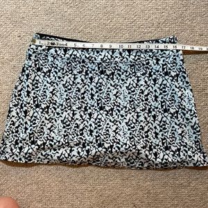 Tranquility Athletic Skort Large